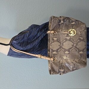 MICHAEL KORS Jet Set Tote Python Print